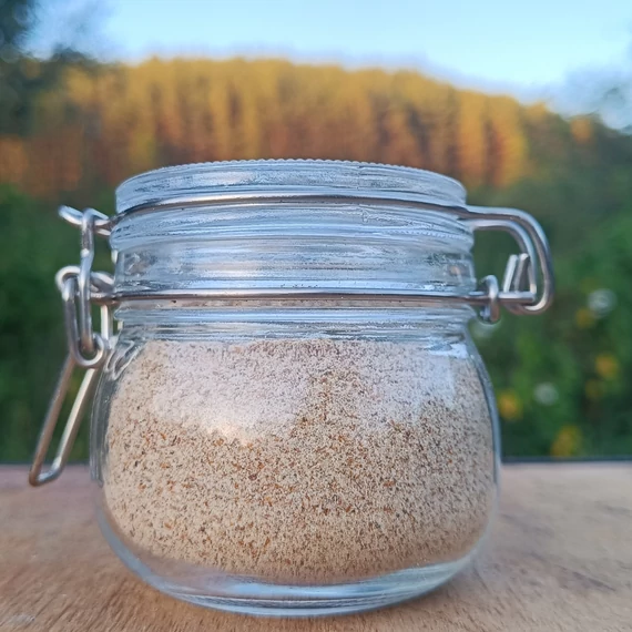 alt="Máriatövismag-por prémium minőségű gyögynövény"